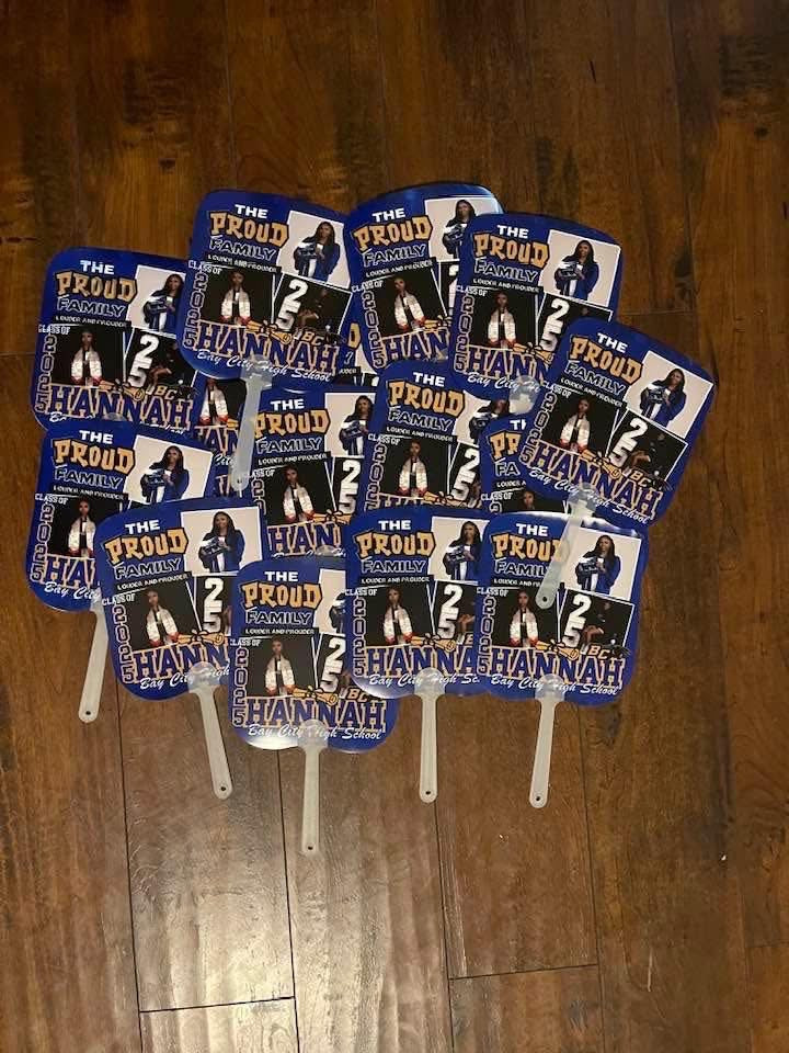 GRADUATION FAN